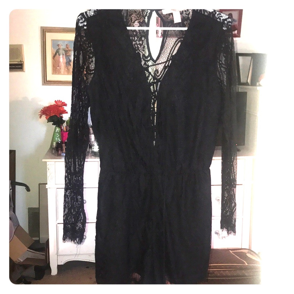 LACE ROMPER (black)